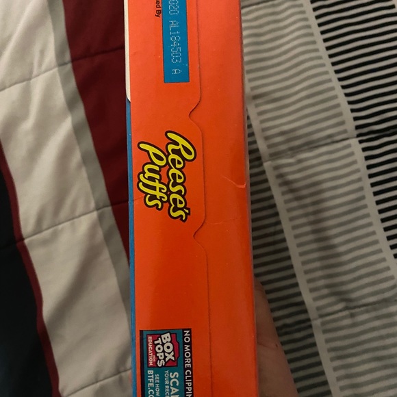 Travis Scott Reesie‘s puffs - Picture 3 of 4